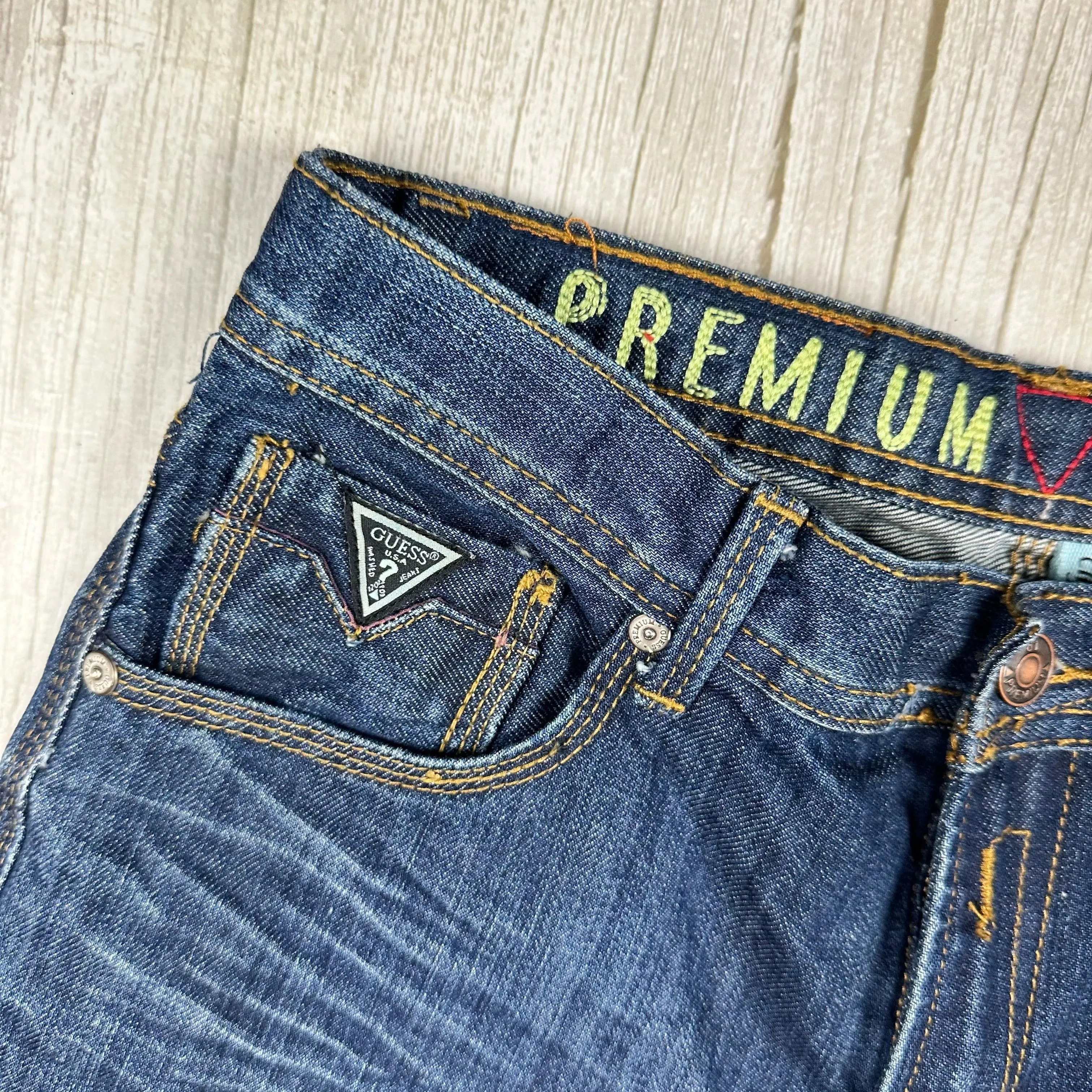 Guess Jeans "Cliff" Boys Boot Cut Jeans - Suit Size 10