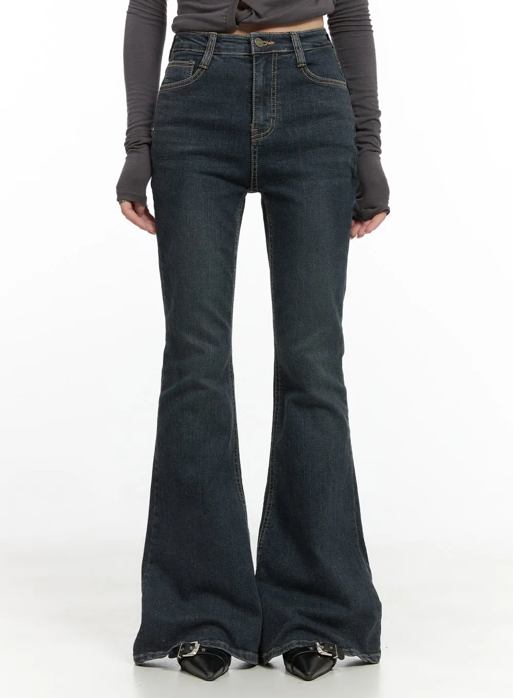 Zadie Slim Washed Denim Bootcut Jeans CG421